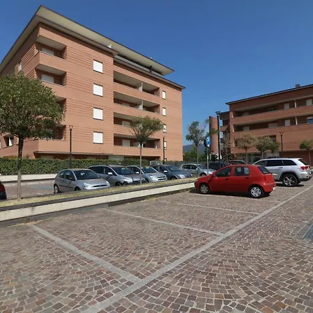 Il Borgo 13 Scarpellini * Bergamo